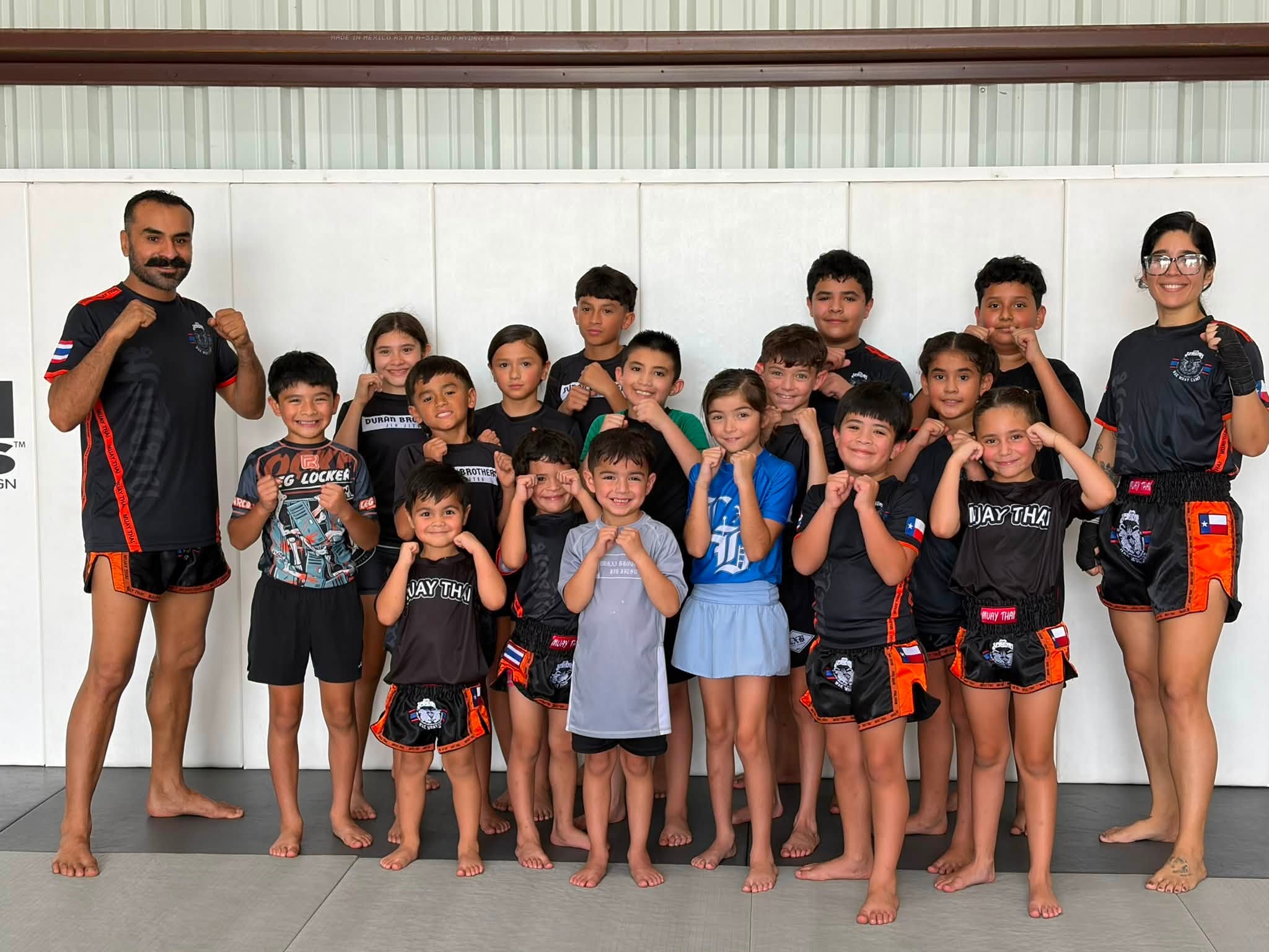 Coach Eduardo, Head Coach & Professional Muay Thai Fighter